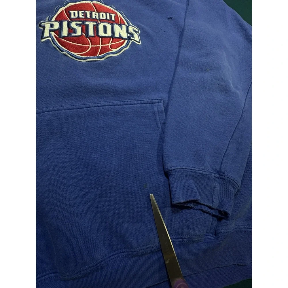 Vintage Y2K Detroit‎ Pistons Adidas Hoodie Pullover Sweatshirt Men's Small Blue